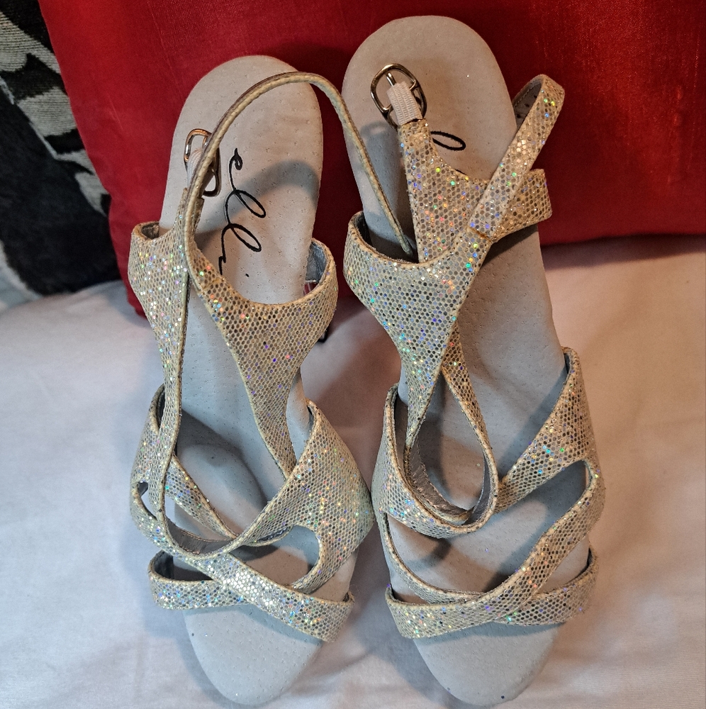 Ellie Silver Strappy Sandals with Medium Heel